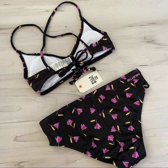 🌺 Billabong Girls’ Floral Bikini 🌺 - Picture 5 of 9